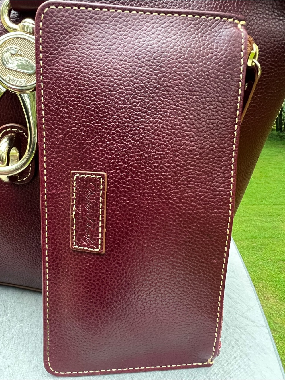 DOONEY & BOURKE LOGO LOCK TOSCANO LEATHER SHOULDER BAG, KEY CHAIN & LARGE POUCH - Picture 7 of 11